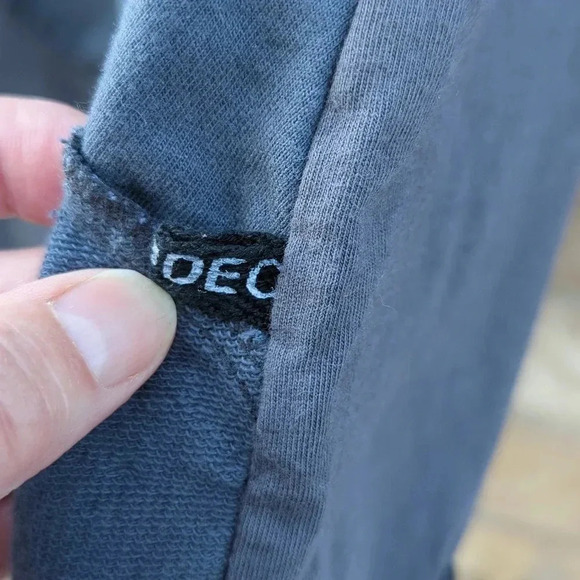 Asymmetrical  Top - Picture 9 of 10